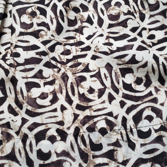 Silk Patteren Skirt | Banana Republic - Picture 2 of 5